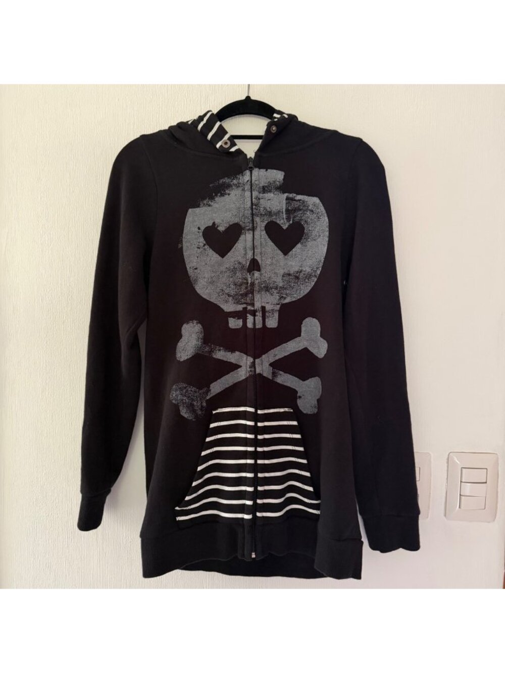 Abbey Dawn Avril Lavigne Skull Heart Eyes Hoodie Jacket Black White Striped Size